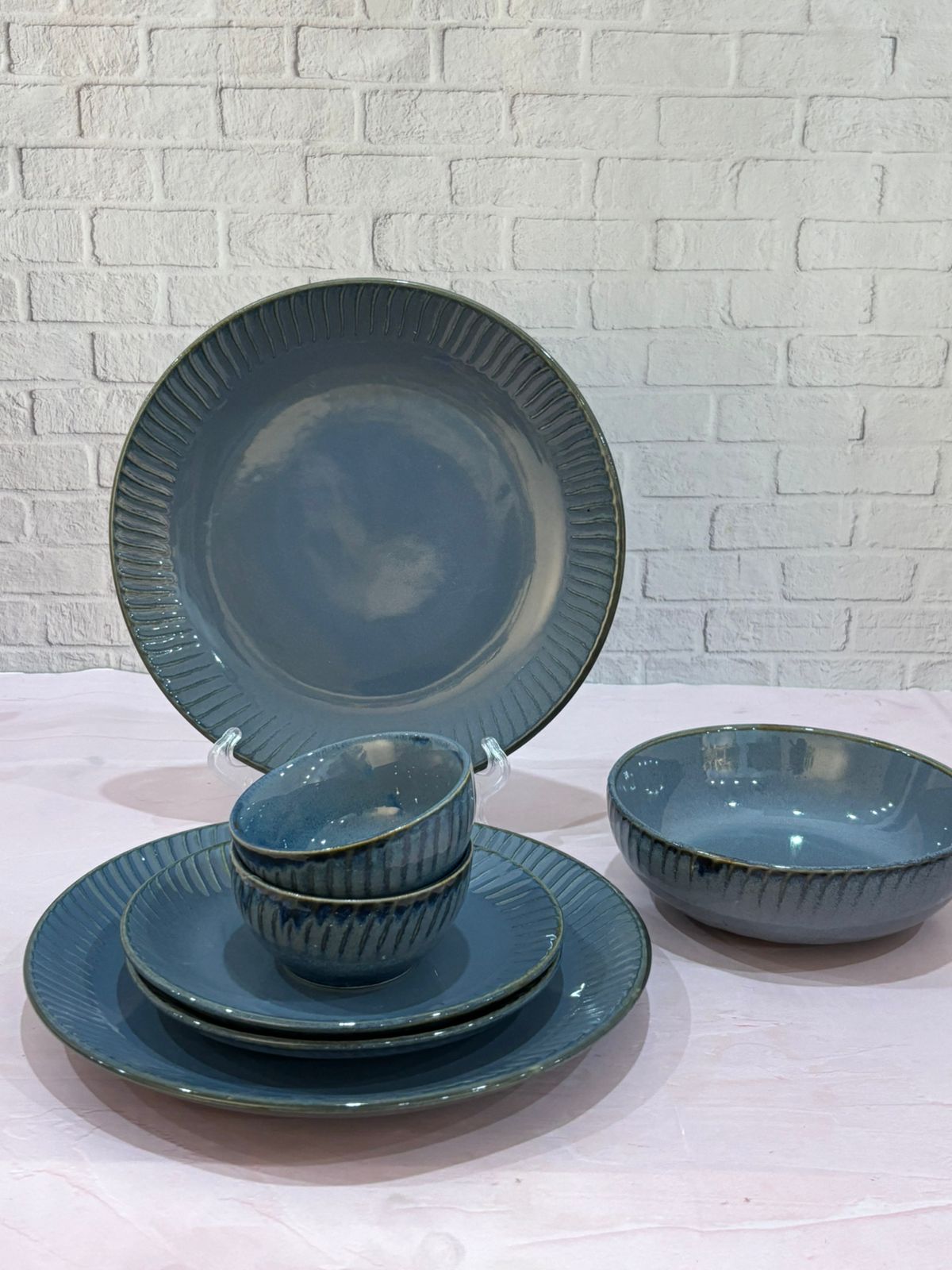 Stoneware Creatable Dinner Set Creatable 20100 Rustica Dinner Ware
