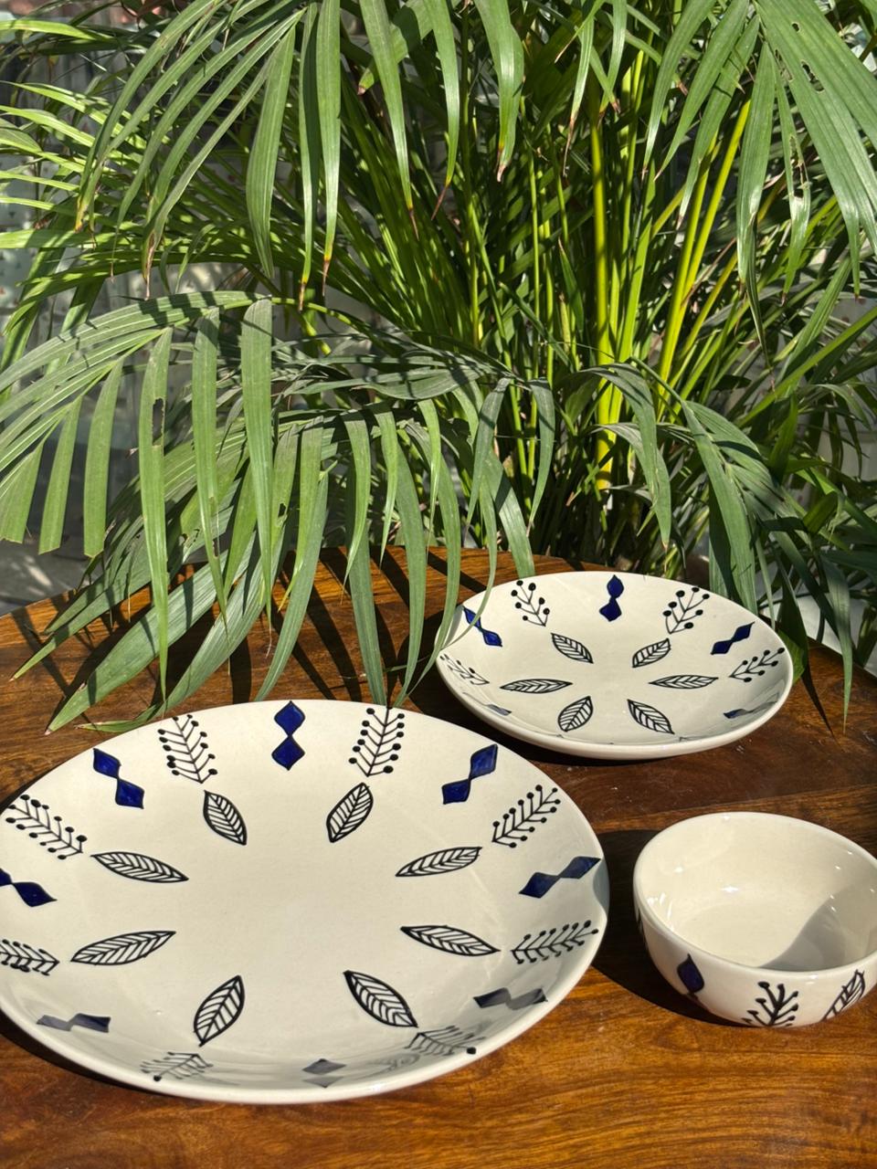 Royal Indigo Handcrafted Premium Dinner Set (Set of 7)