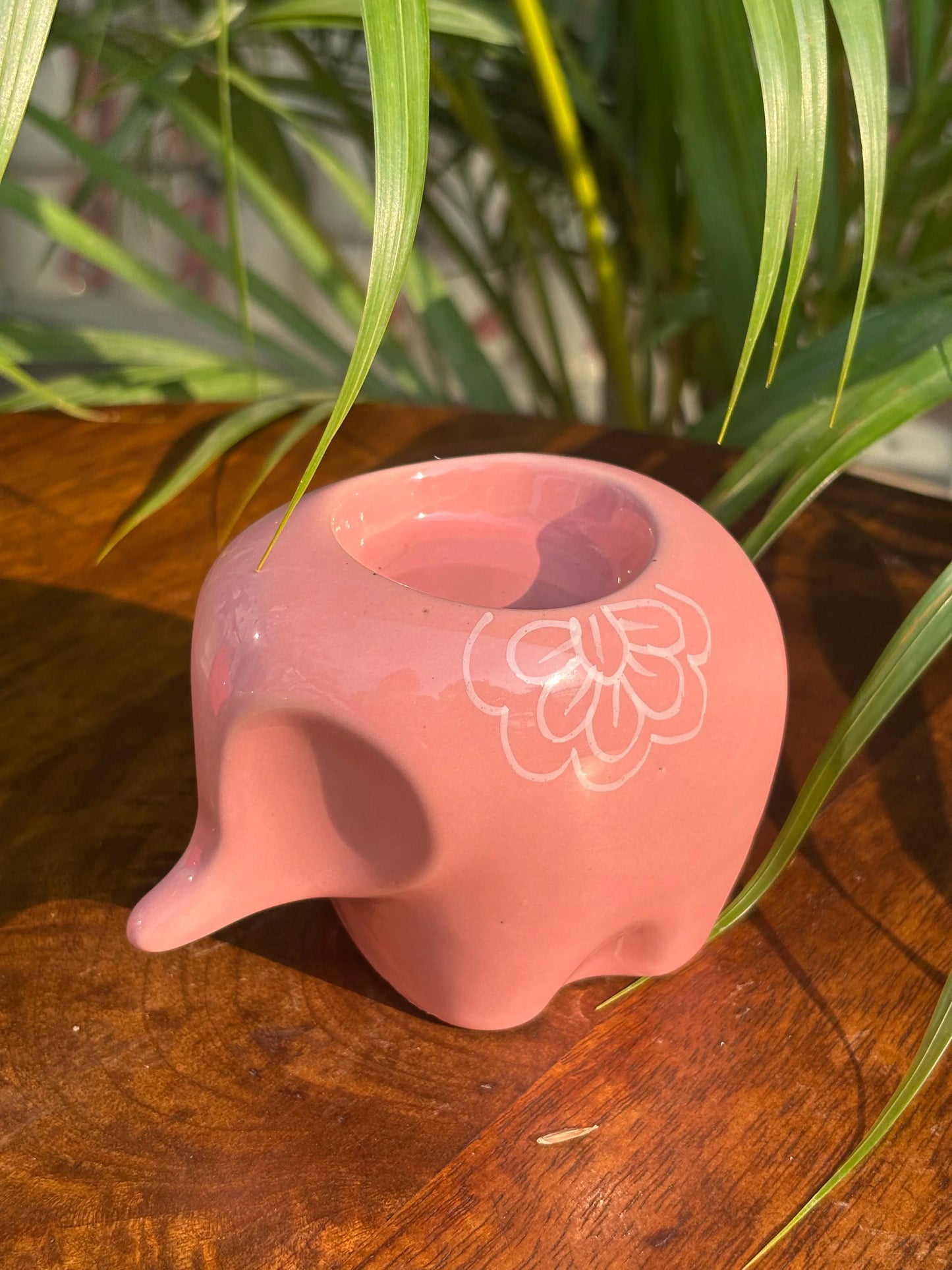 Lil’ Ele Glow Tea Light Holders Combo (Set of 6)