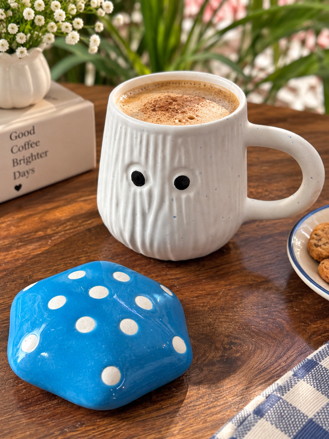 Blue Mushroom Magic Coffee Mug with Lid