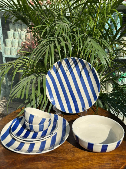 Blue Rhythm Handcrafted Premium Dinner Set (Set of 7)