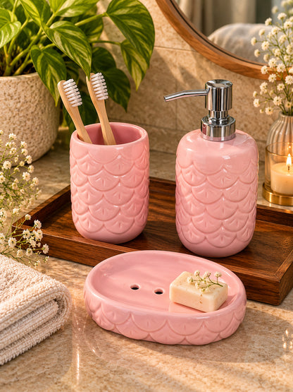 Blush Scallop Bathroom Set