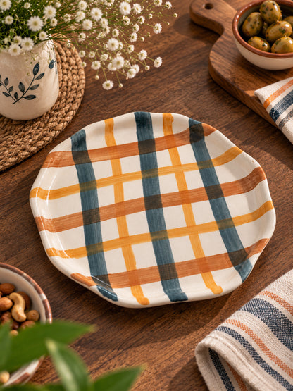 Cocoa Plaid Snack Plates Set (Set of 2)