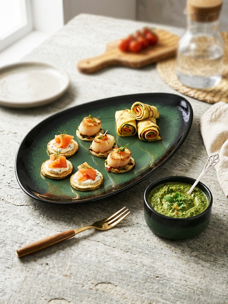 Elara Green Luxe Platter with Dip