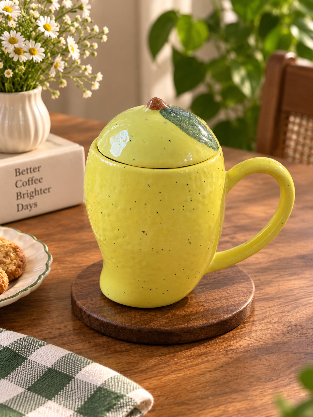Golden Mango Mug with Lid