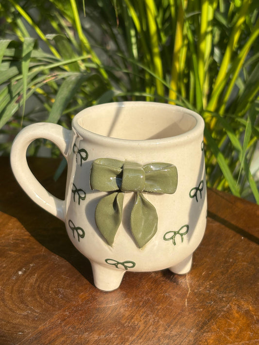 Green Scarlet Bow Leg Coffee Mug