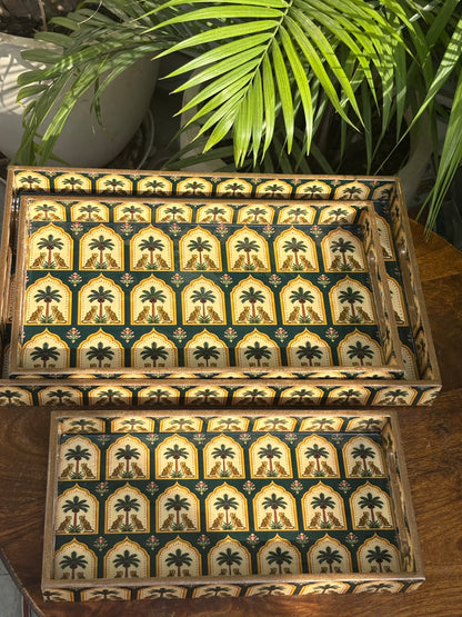 Heritage Tiger Wooden Tray Set (Set of 3)