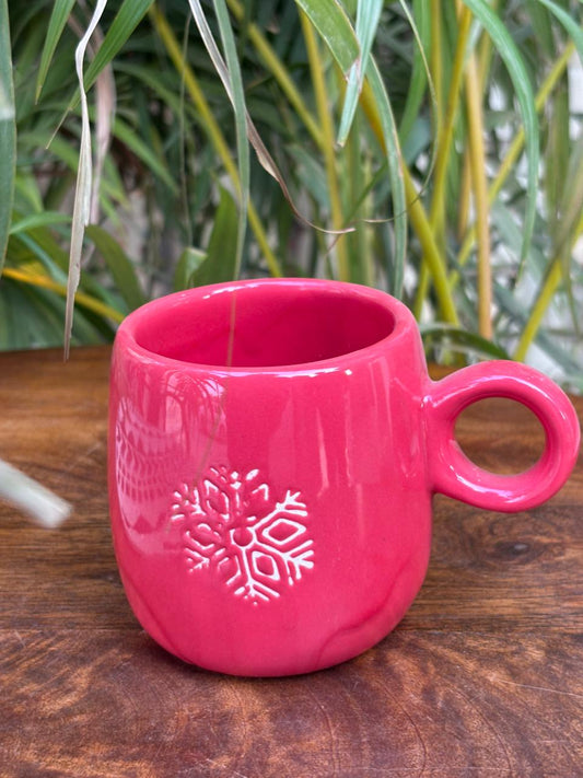 Holiday Snowkiss Red Mug