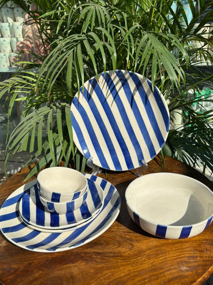 Blue Rhythm Handcrafted Premium Dinner Set (Set of 7)