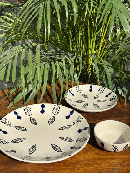 Royal Indigo Handcrafted Premium Dinner Set (Set of 7)