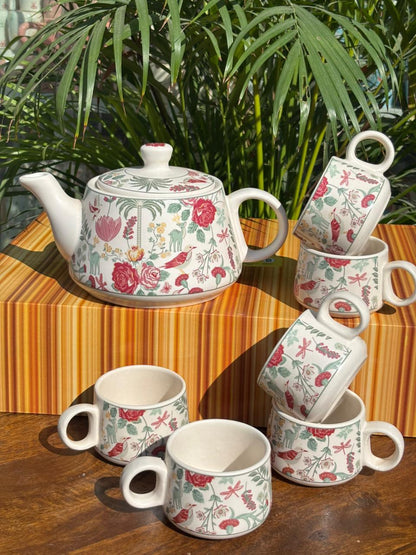 The Queen's Regalia Blossom Kettle Set (Set of 7)