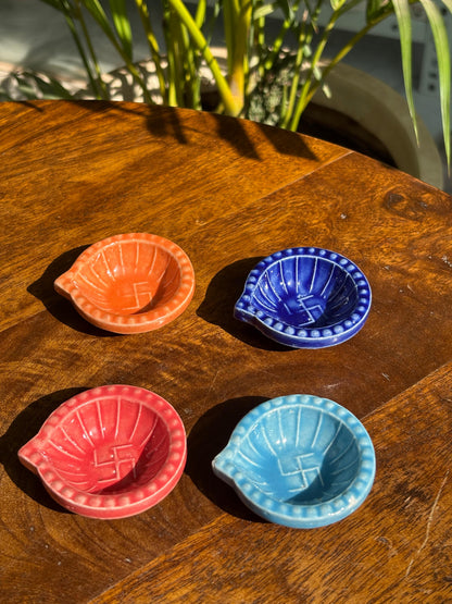 Rangoli Hues Diya's (Set of 4 Assorted Colors)