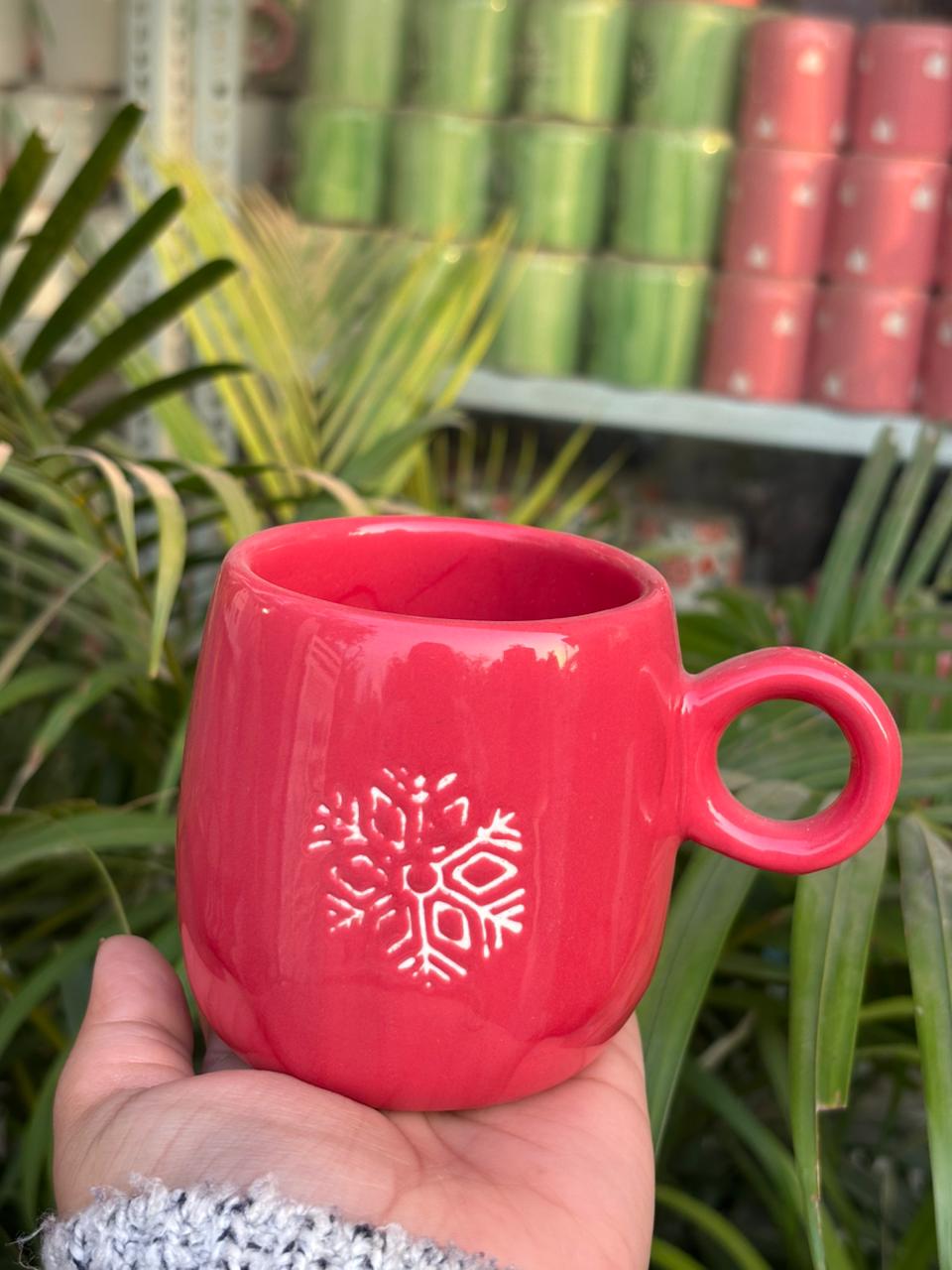 Holiday Snowkiss Red Mug