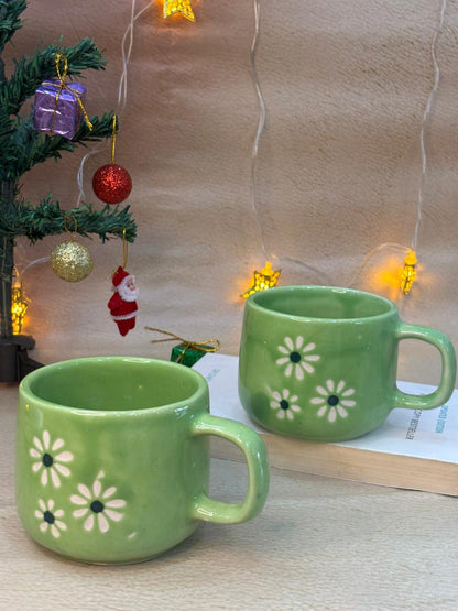 Cozy Daisy Mug-Pastel Green