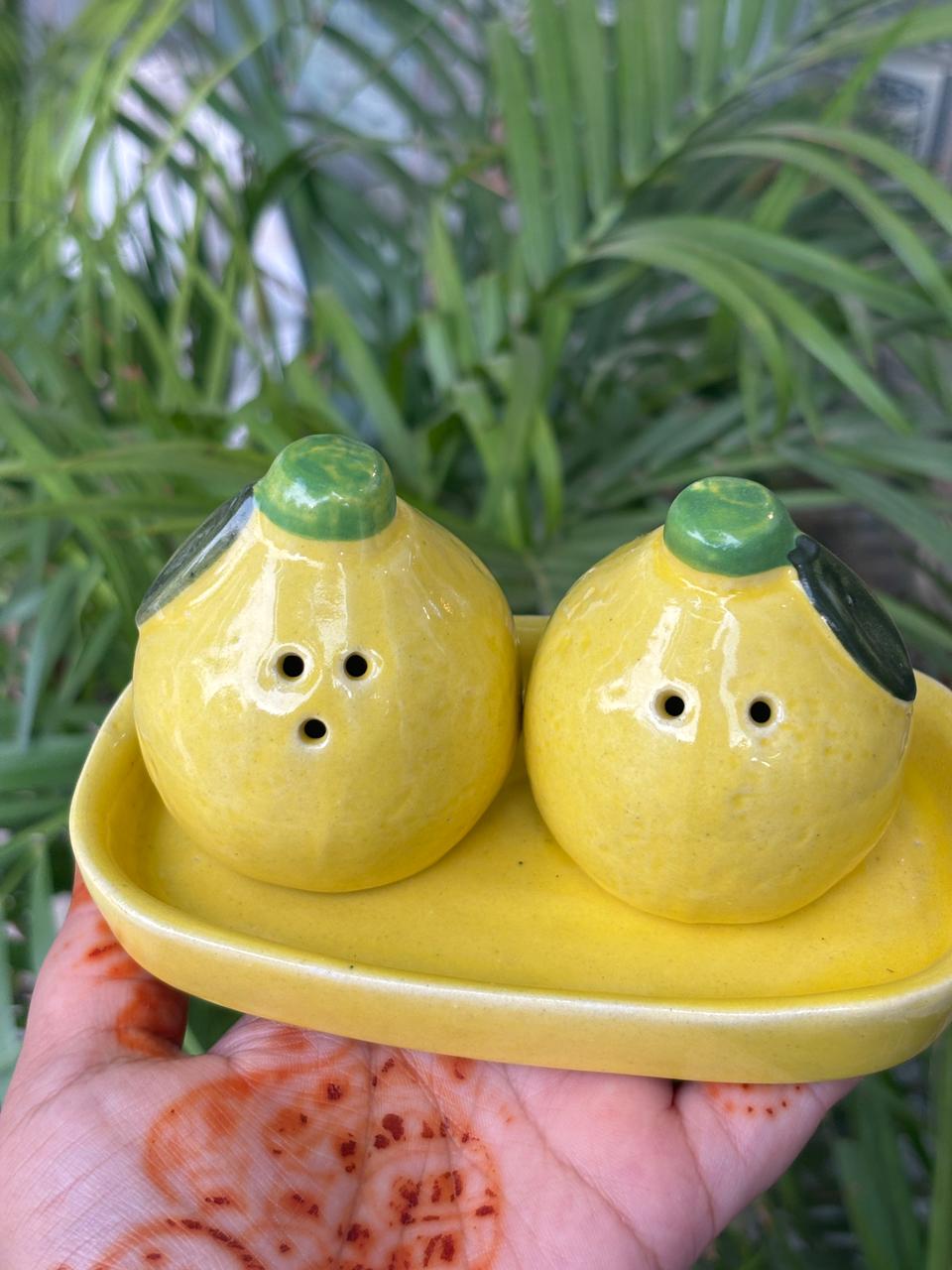 Lemon Duo Salt and Pepper Shakers Set