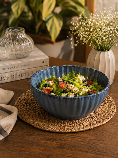 Midnight Daisy Serving Bowl