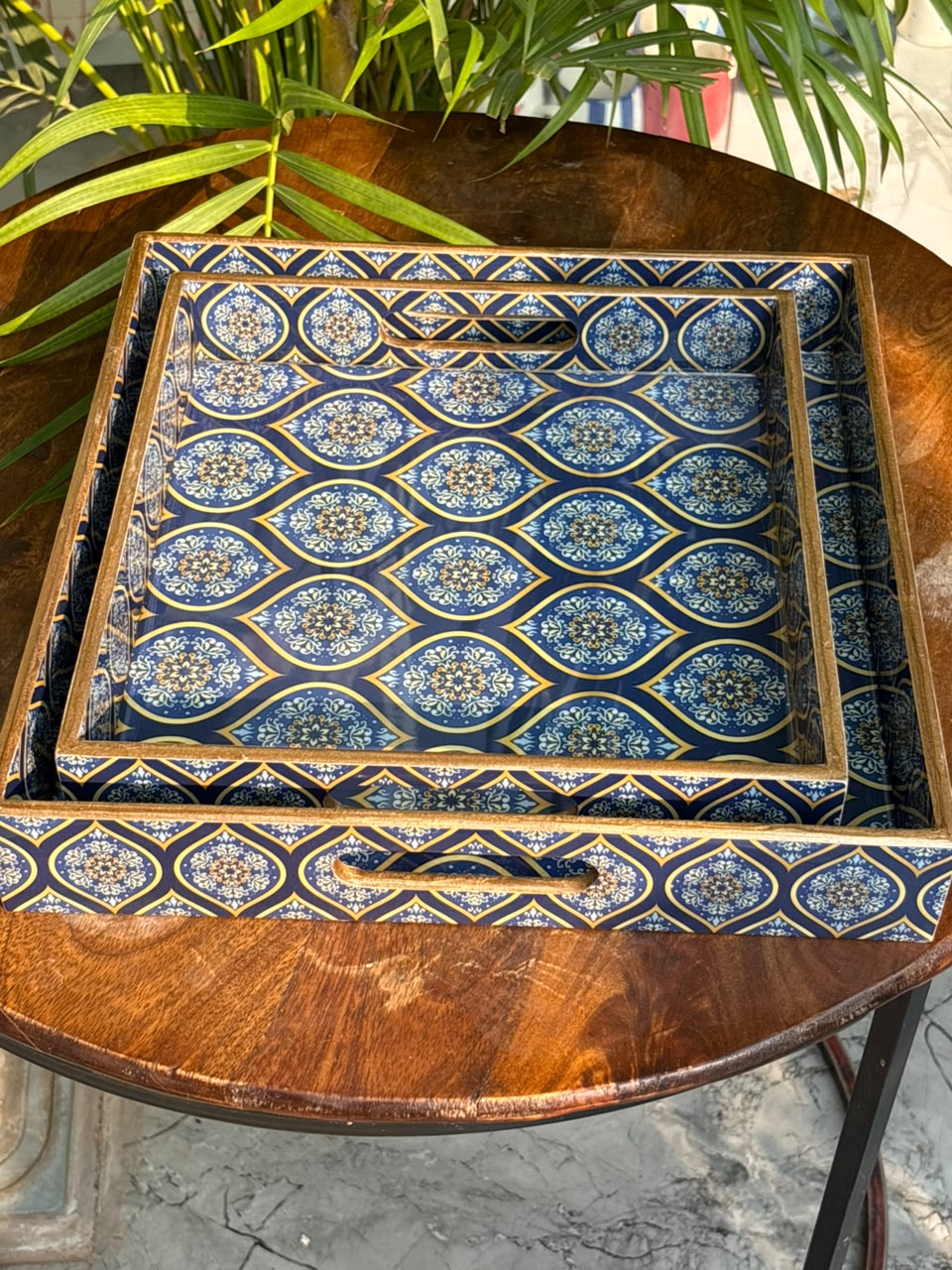 Noor-e-Neel Luxury Tray Set (Set of 2)