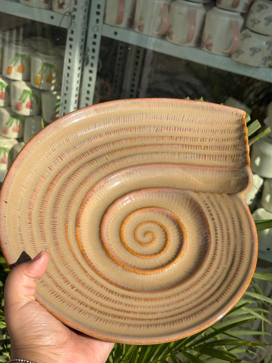Radiant Terra Shell Luxe Platter