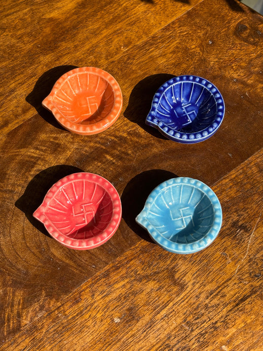Rangoli Hues Diya's (Set of 4 Assorted Colors)