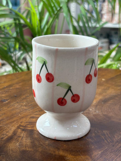 Red Berry Bloom Juice Glass