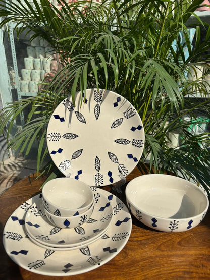 Royal Indigo Handcrafted Premium Dinner Set (Set of 7)