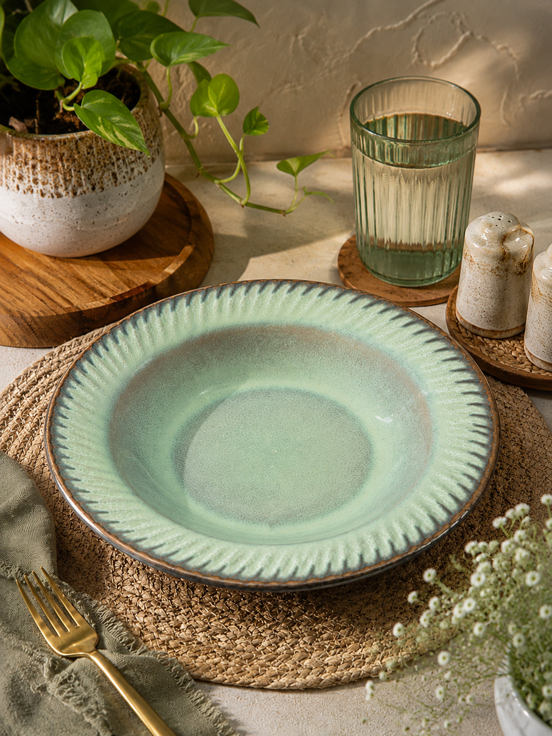 Sea Green Pasta Plates (Set of 2) (7 Inc.)