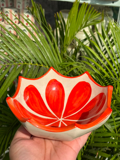 Sunburst Bloom Bowl