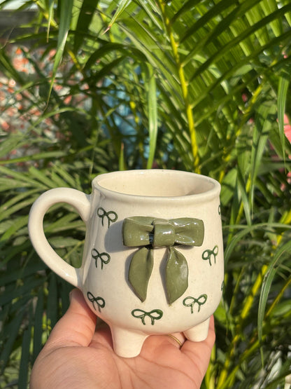 Green Scarlet Bow Leg Coffee Mug